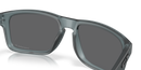 Koop de Oakley Holbrook Matte Crystal Black Prizm Black Polarized veilig en snel bij Revert 95 online of kom hem passen in de winkel in Haarlem.