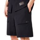 Koop de Oakley Field Gear Line Pit Shorts 5.0 veilig en snel bij Revert 95 online of kom hem checken in de winkel in Haarlem.