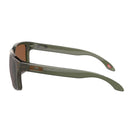 Bestel de Oakley Holbrook Matte Olive Prizm Tungsten veilig, gemakkelijk en snel bij Revert 95. Check onze website voor de gehele Oakley collectie, of kom gezellig langs bij onze winkel in Haarlem.