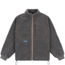 Bestel de Dime Coverstich Sherpa Fleece snel, veilig en gemakkelijk bij Revert 95. Check de gehele Dime collectie op onze site, of kom gezellig langs bij onze winkel in Haarlem.
