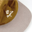 Bestel de Magenta NATURA CORD SNAPBACK HAT BROWN veilig, gemakkelijk en snel bij Revert 95. Check onze website voor de gehele Magenta collectie, of kom gezellig langs bij onze winkel in Haarlem.