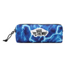 Bestel de Vans OTW POTLOOD ETUI Lichtgevend Thunder veilig, gemakkelijk en snel bij Revert 95. Check onze website voor de gehele Vans collectie.