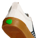 Cariuma Catiba vintage white achterkant logo skateschoenen