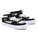 Bestel de Vans MN Skate Half Cab '92 BLACK MARSHMALLOW veilig, gemakkelijk en snel bij Revert 95. Check onze website voor de gehele Vans collectie, of kom gezellig langs bij onze winkel in Haarlem.