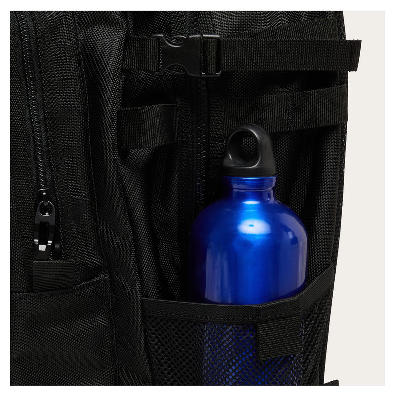 Oakley Enhance Light Backpack – lichtgewicht rugtas van waterafstotend polyester met laptopvak en clean Oakley-design