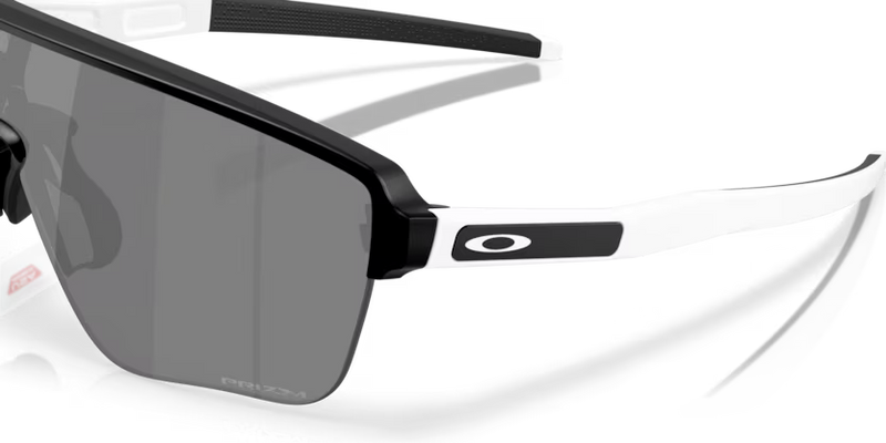 Koop de Oakley Corridor SQ Matte Black Prizm Black veilig en snel bij Revert 95 online of kom hem passen in de winkel in Haarlem.