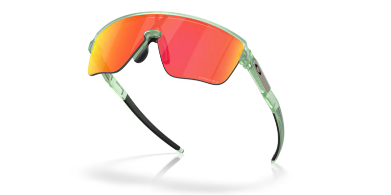 Koop de Oakley Corridor SQ Matte Trans Jade Prizm Ruby veilig en snel bij Revert 95 online of kom hem passen in de winkel in Haarlem.