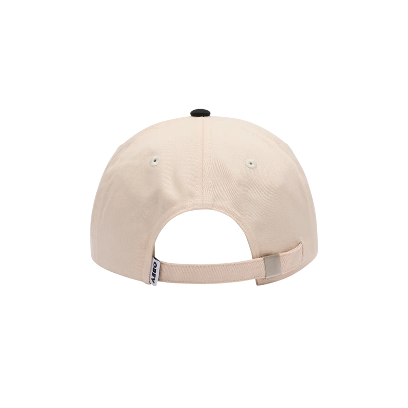 Obey Collegiate 6 Panel Strapback – katoenen cap met Collegiate Obey-logo en verstelbare strapback