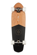 Globe Big Blazer Black Cherry – cruiserboard van 7-laags esdoorn met kersenhouten toplaag, Tensor trucks, 62mm wielen en geïntegreerde flesopener