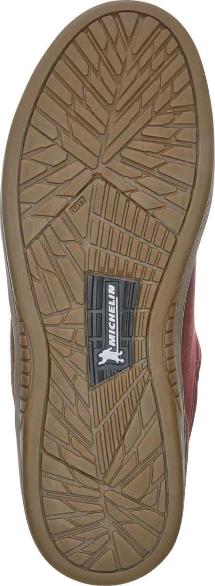 Etnies Marana Michelin Maroon Black White – maroon suède skateschoen met zwarte details, witte middenzool en Michelin rubberzool
