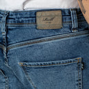 Bestel de Reell Denim Nova 2 Retro Mid Blue veilig, gemakkelijk en snel bij Revert 95. Check onze website voor de gehele Reell Denim collectie, of kom gezellig langs bij onze winkel in Haarlem.