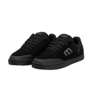 Zwarte Etnies Marana Black Raw skate shoe met duurzame toe cap en gripvaste buitenzool.