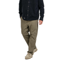 Bestel de Reell Denim Parker Pant Olive Herringbone Twill snel, veilig en gemakkelijk bij Revert 95. Check de gehele Reell Denim collectie op onze site, of kom gezellig langs bij onze winkel in Haarlem.