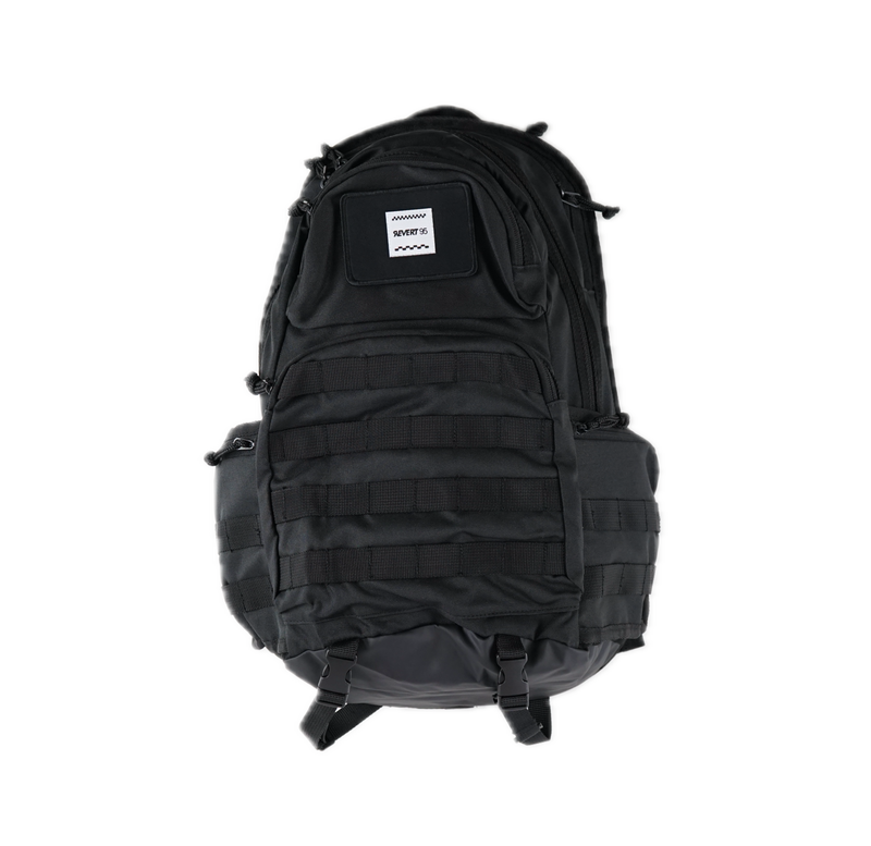 Revert 95 Always Good Utility Backpack. Functionele rugtas met utility design, meerdere compartimenten en Revert 95 branding. Perfect voor school, werk en dagelijks gebruik. Gratis verzending vanaf €75.