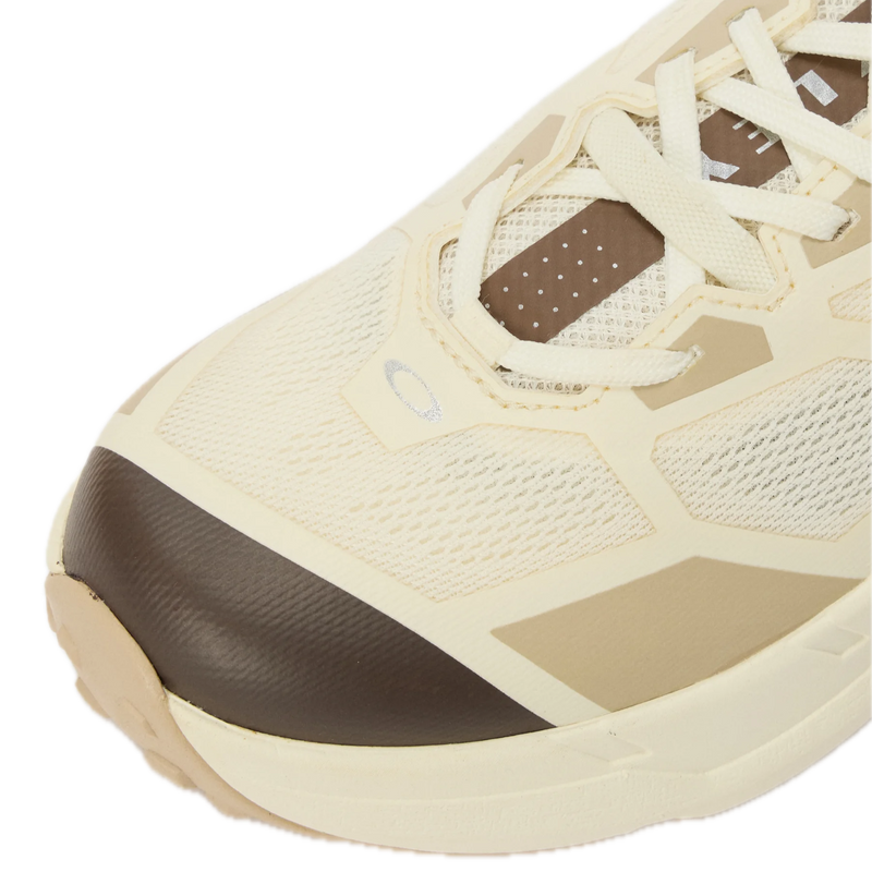 Koop de Oakley Light Breath Arctic White en snel bij Revert 95 online of kom hem checken in de winkel in Haarlem.