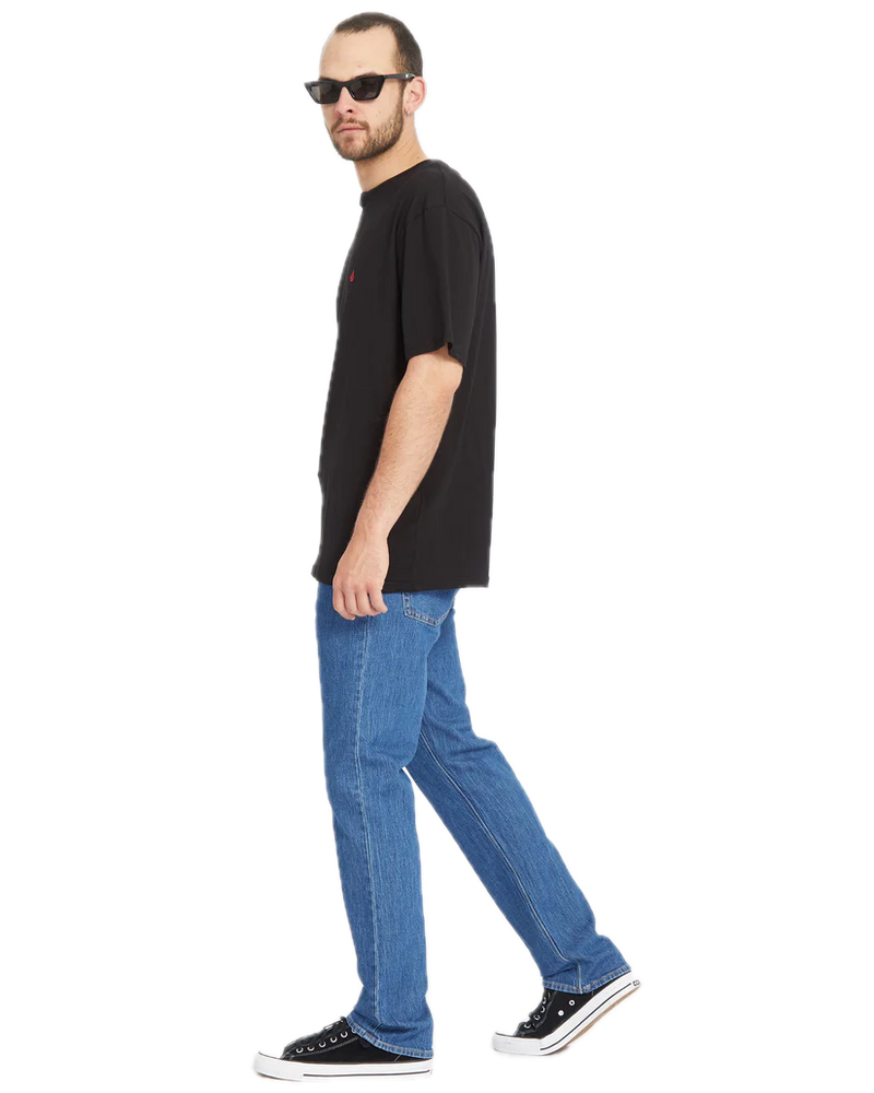 Koop de Volcom Solver Denim Bold Blue veilig en snel bij Revert 95 online of kom hem checken in de winkel in Haarlem.