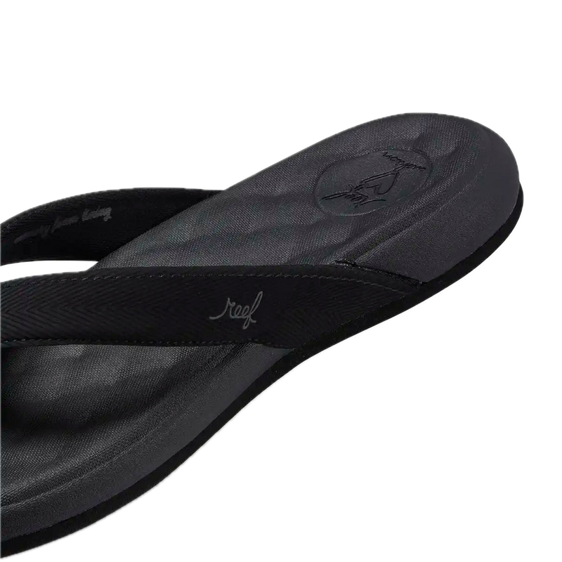 Koop de Reef Cushion Harmony Black Ladies veilig en snel bij Revert 95 online of kom hem checken in de winkel in Haarlem.