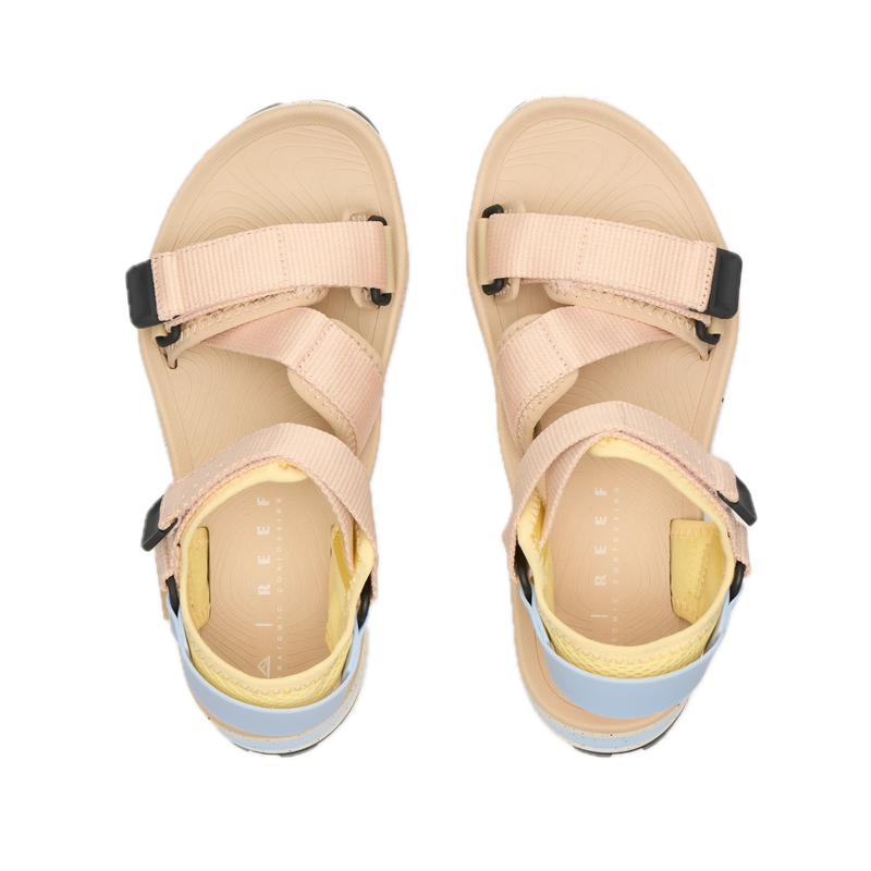 Koop de Reef Cross-Shore Rose Sand Ladies veilig en snel bij Revert 95 online of kom hem checken in de winkel in Haarlem.