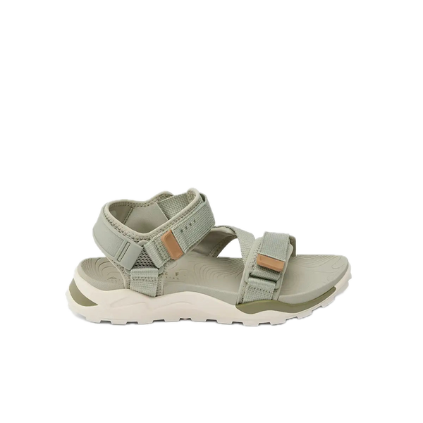 Koop de Reef Cross-Shore Sage Tan veilig en snel bij Revert 95 online of kom hem checken in de winkel in Haarlem.