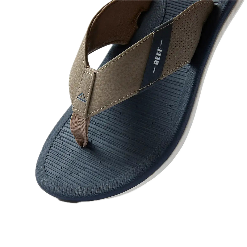Koop de Reef Kids Santa Ana Navy Khaki veilig en snel bij Revert 95 online of kom hem checken in de winkel in Haarlem.