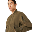 Koop de Oakley Enhance Military Jacket 2.0 veilig en snel bij Revert 95 online of kom hem checken in de winkel in Haarlem.