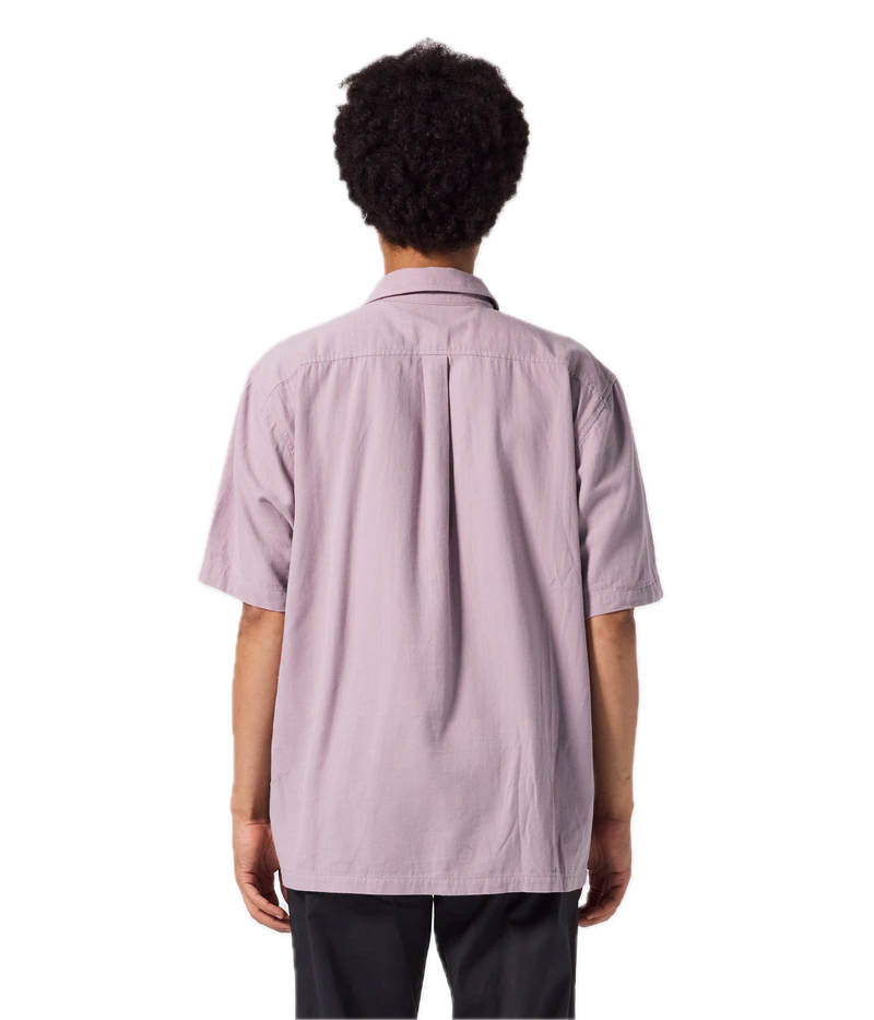 Koop de Former Vivian Herringbone SS Shirt Mauve veilig en snel bij Revert 95 online of kom hem checken in de winkel in Haarlem.
