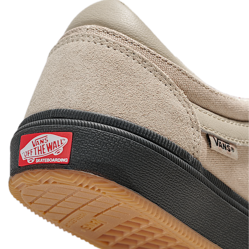 Koop de Vans Skate Gilbert Crockett Khaki en snel bij Revert 95 online of kom hem checken in de winkel in Haarlem.