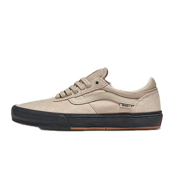Koop de Vans Skate Gilbert Crockett Khaki en snel bij Revert 95 online of kom hem checken in de winkel in Haarlem.