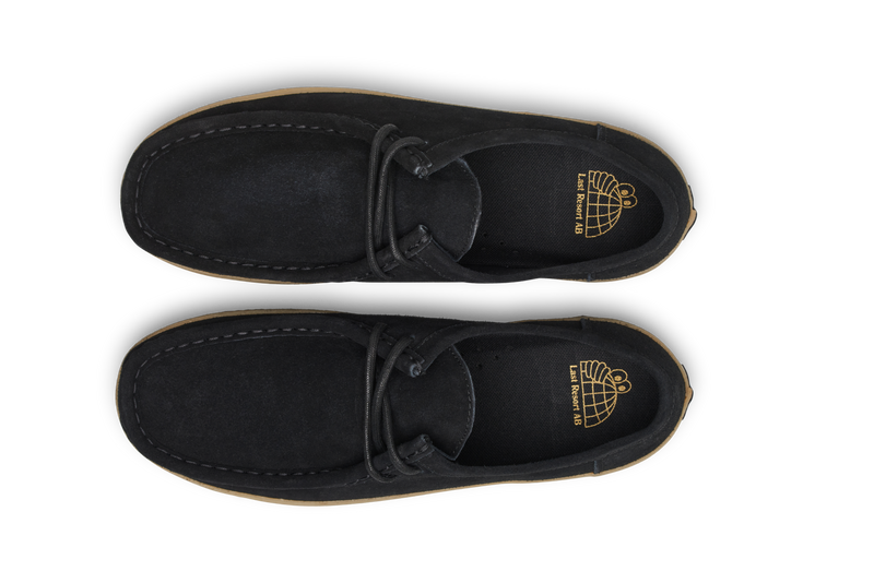 Last Resort AB VM006 Moc Black Gum – zwarte suède moc-toe skateschoen met gumzool