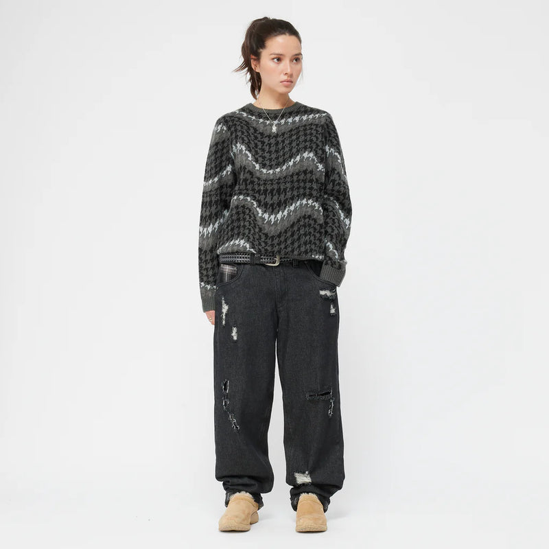 Shop de Dime Mtl Houndstooth Knit veilig ons nel online bij Revert 95 of kom gezellig langs bij ons in de winkel.