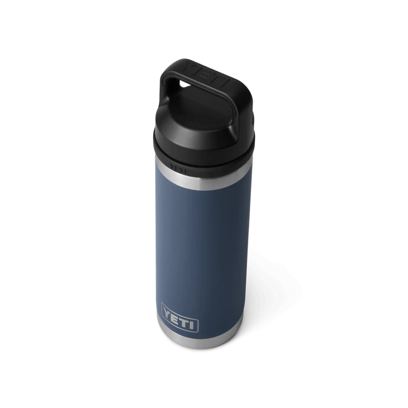 Koop de Yeti Rambler 18 Oz Bottle veilig en snel bij Revert 95 online of kom hem checken in de winkel in Haarlem.