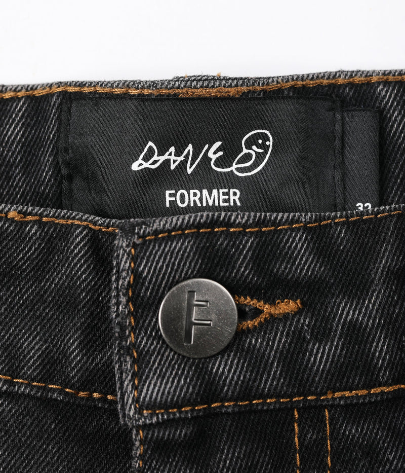 Former Reynolds Denim Pant Washed Black – premium straight/relaxed denim in washed black finish