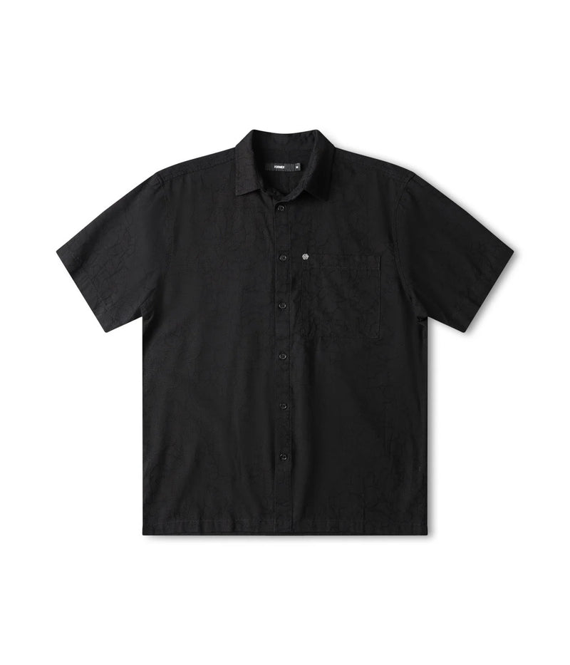 Koop de Former Vivian Vine SS Shirt en snel bij Revert 95 online of kom hem checken in de winkel in Haarlem.