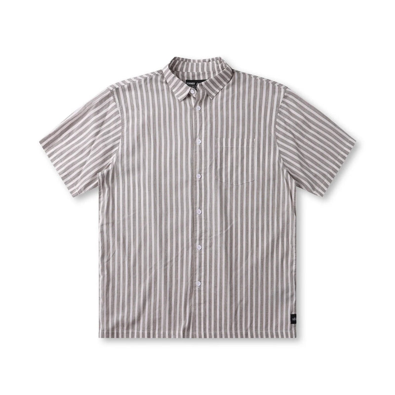 Former Reynolds Stripe SS Shirt Choc – gestreept short-sleeve shirt met Reynolds signature style