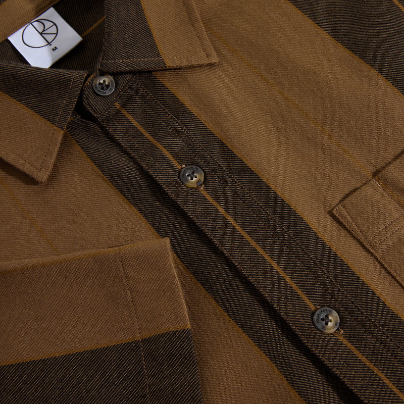 Koop de Polar Skate Co Mitchell Shirt Brown Block Stripe veilig en snel bij Revert 95 online of kom hem checken in de winkel in Haarlem.