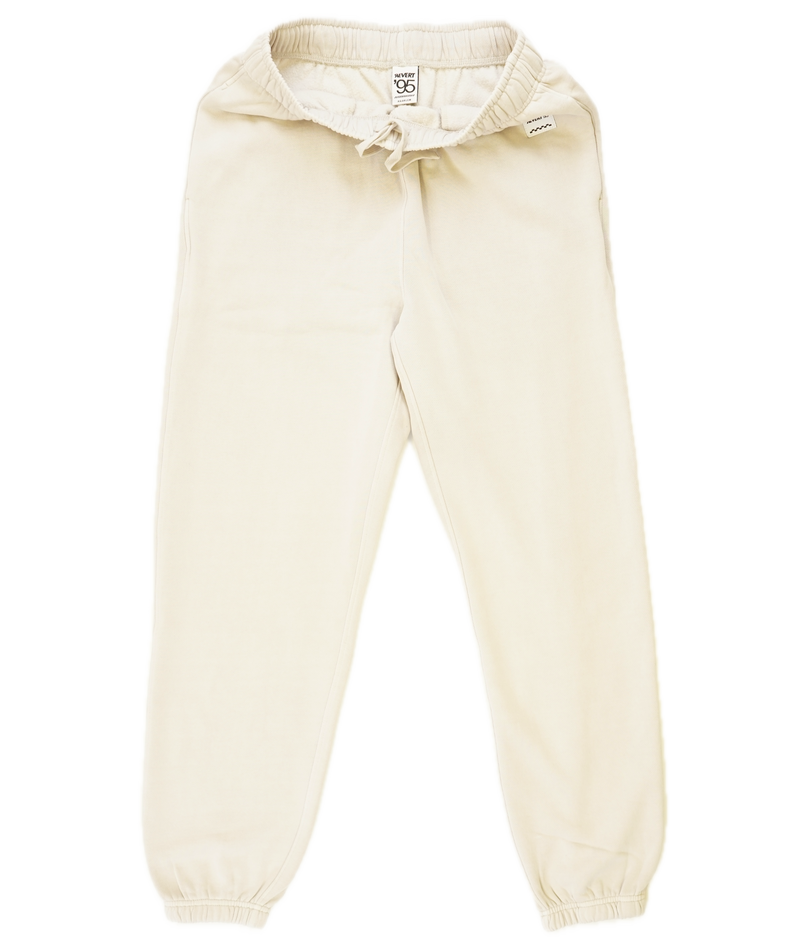 Koop de Revert 95 i used to be a jogger faded pants veilig en snel bij Revert 95 online of kom hem checken in de winkel in Haarlem.