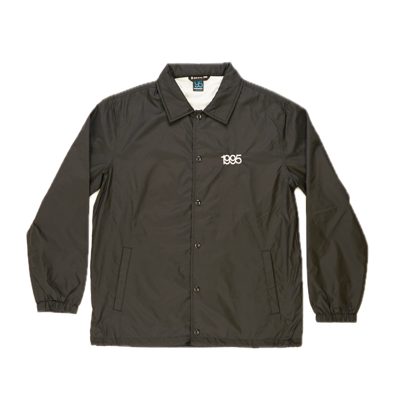 Koop de Revert 95 keep on coaching till infinity jacket veilig en snel bij Revert 95 online of kom hem checken in de winkel in Haarlem.