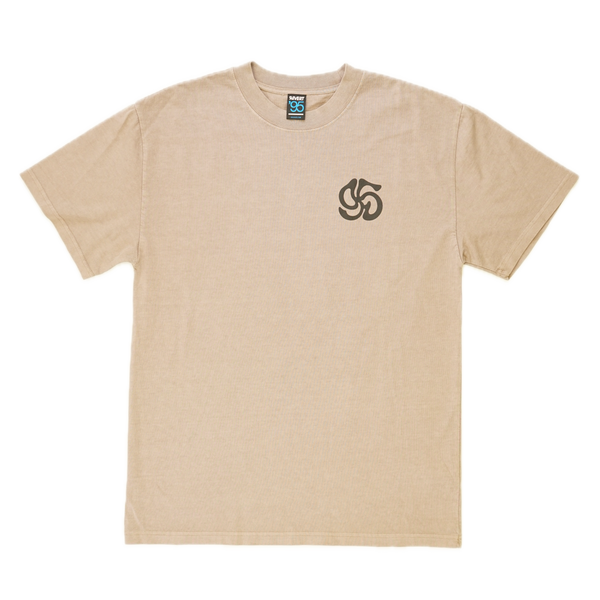 Koop het Revert 95 twisted heavy faded tee veilig en snel bij Revert 95 online of kom hem checken in de winkel in Haarlem.