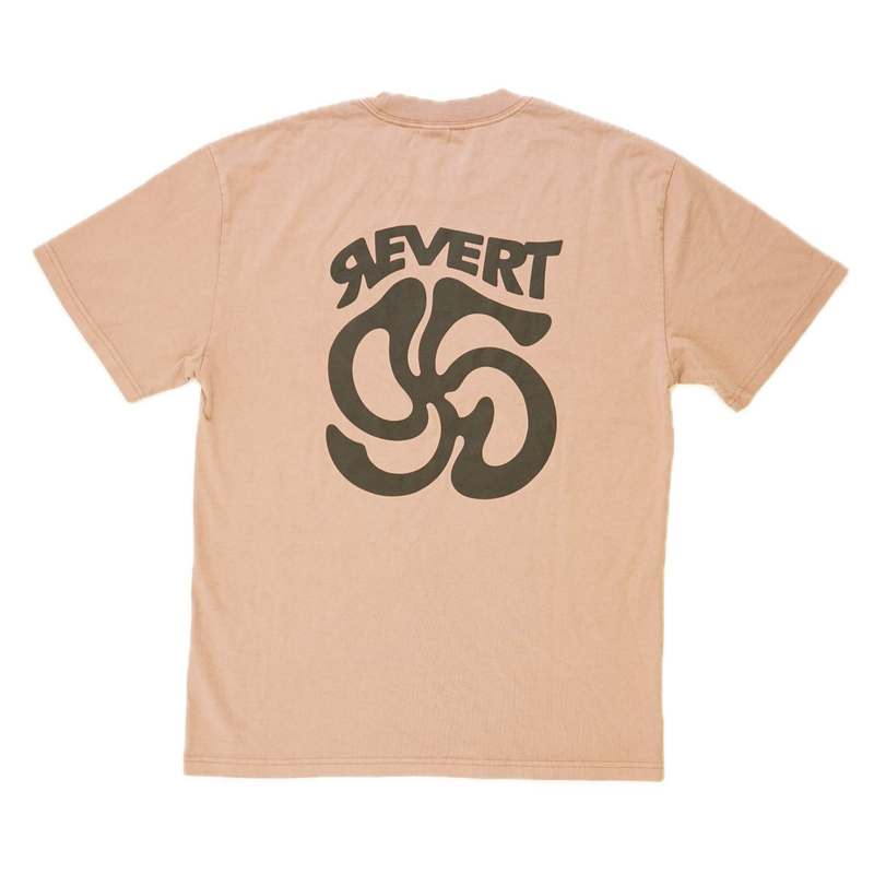 Koop het Revert 95 twisted heavy faded tee veilig en snel bij Revert 95 online of kom hem checken in de winkel in Haarlem.