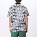 Bestel de Obey Expand Jacquard Polo veilig, gemakkelijk en snel bij Revert 95. Check onze website voor de gehele Obey collectie, of kom gezellig langs bij onze winkel in Haarlem.