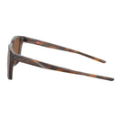 Bestel de Oakley Ojector Matte Brown Tort Prizm Tungsten Polarizedveilig, gemakkelijk en snel bij Revert 95. Check onze website voor de gehele Oakley collectie, of kom gezellig langs bij onze winkel in Haarlem.	