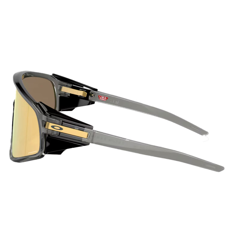 Bestel de Oakley Latch Panel Prizm 24k Grey Smoker snel, gemakkelijk en veilig bij Revert 95. Check onze website voor de gehele Oakley collectie of kom gezellig langs bij onze winkel in Haarlem.