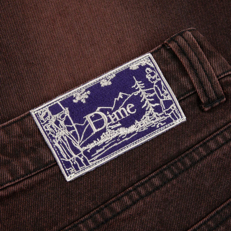 Bestel de Dime Classic Baggy Denim Sandblasted Copper snel, veilig en gemakkelijk bij Revert 95. Check de gehele Dime collectie op onze site, of kom gezellig langs bij onze winkel in Haarlem.