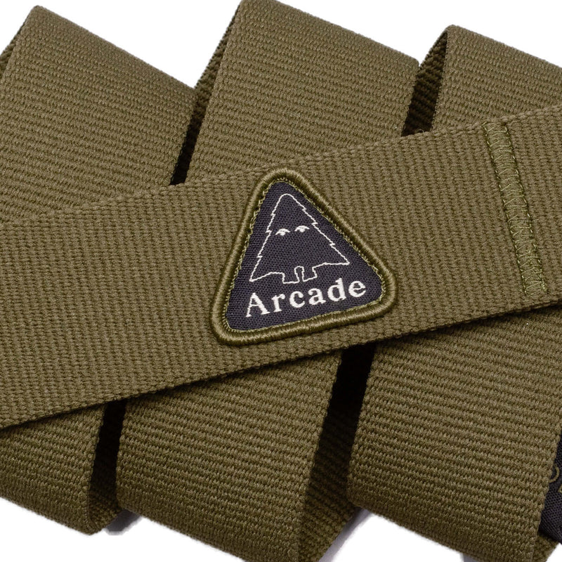 Bestel de Arcade Belts Treeple snel, veilig en gemakkelijk bij Revert 95. Check de gehele Arcade Belts collectie op onze site, of kom gezellig langs bij onze winkel in Haarlem.