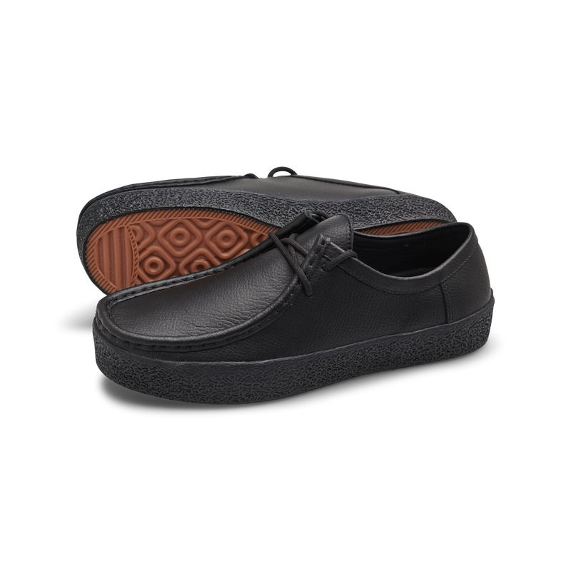 Last Resort AB VM006 Moc Black Black Leather – zwarte leren moc-toe skateschoen met vulcanized zool en tonale branding