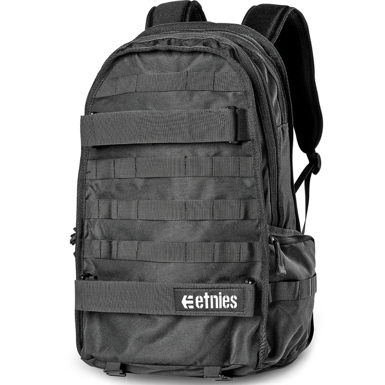 Etnies Marana Backpack Black – stevige zwarte rugzak met laptopvak en skate straps