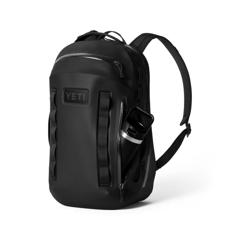 YETI Cayo 25L nodig? Deze 100% waterdichte backpack is ideaal voor regen, reizen & avontuur. Bestel 'm nu bij Revert 95 – officiële YETI dealer