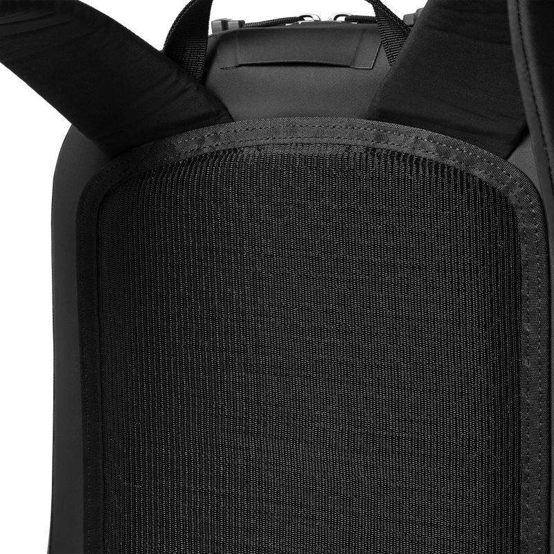 YETI Cayo 25L nodig? Deze 100% waterdichte backpack is ideaal voor regen, reizen & avontuur. Bestel 'm nu bij Revert 95 – officiële YETI dealer