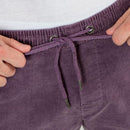 Bestel de Reflex Easy Short Baby Cord Purple snel, gemakkelijk en veilig bij Revert 95. Bekijk onze website voor de hele Reell Denim collectie.