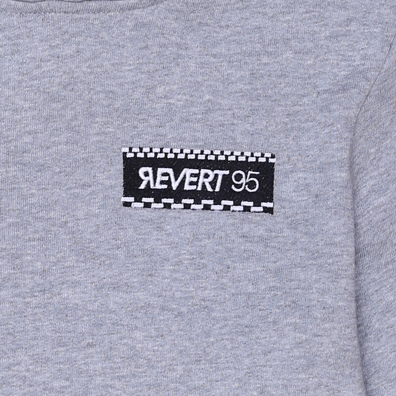 Revert 95 Small Checkerboard Box Logo Kids